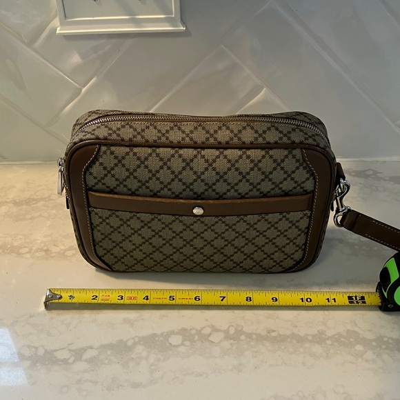 Authentic GUCCI Diamante Clutch Bag - Picture 10 of 15